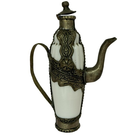 Vtg Middle Eastern White Fluted Ceramic Pot Metal Handle Lid Ornate Brass - Picture 7 of 9